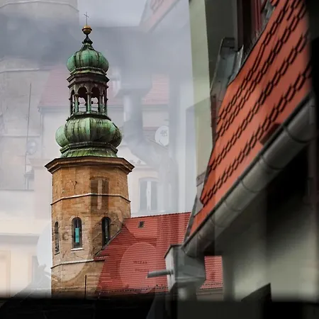 Bed & Breakfast Zeppelin Simple Acomodation Jelení Hora