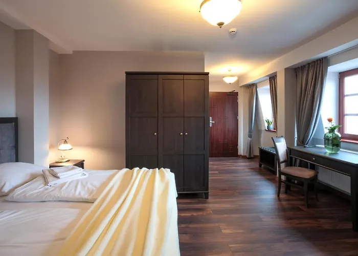 Bed & Breakfast Zeppelin Simple Acomodation 3*