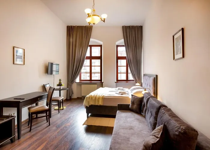 Zeppelin Simple Acomodation 3* Jelenia Gora