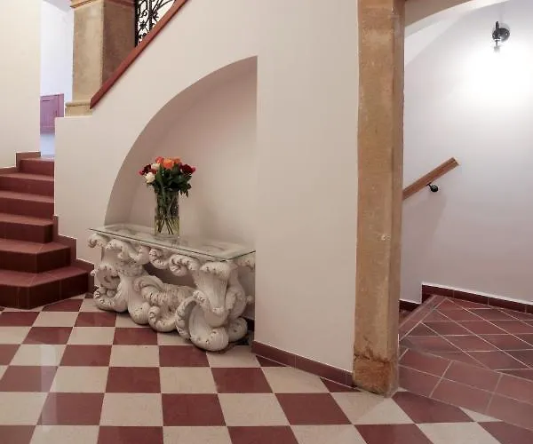 Zeppelin Simple Acomodation 3*