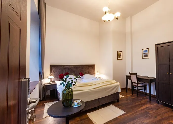 Zeppelin Simple Acomodation Bed & Breakfast