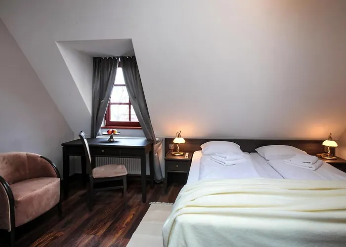 Zeppelin Simple Acomodation 3*